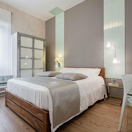 231 Suite Via Roma Cagliari Kültér fotó