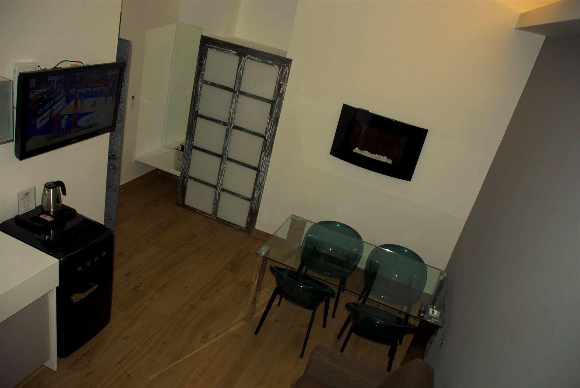 231 Suite Via Roma Cagliari Kültér fotó