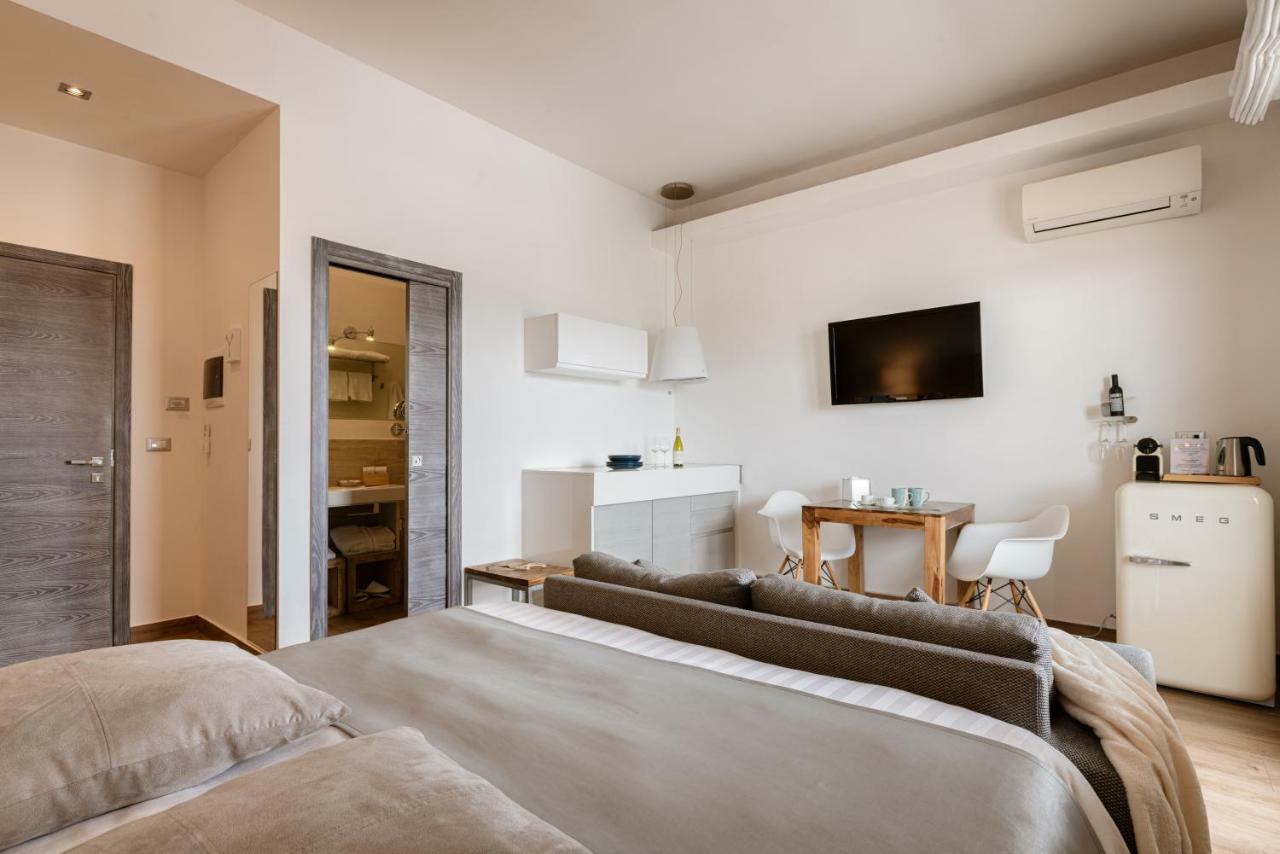 231 Suite Via Roma Cagliari Kültér fotó